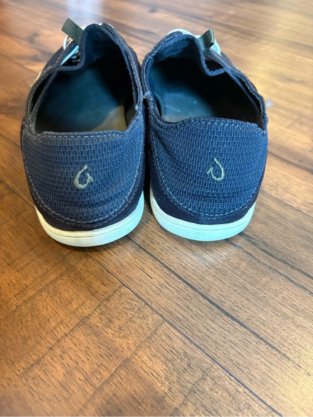OluKai Nohea Moku Mens 10.5 Black Mesh Slip On Slip In No Tie Boat Shoes Sneaker